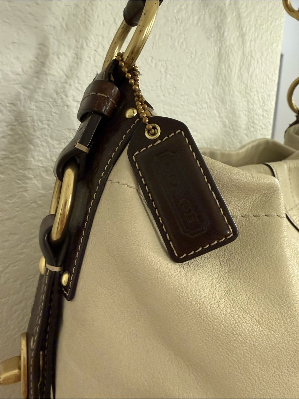 Coach Vintage Carly Ivory Leather Hobo Bag Y2K Brass Hardware Authentic - Picture 3 of 14